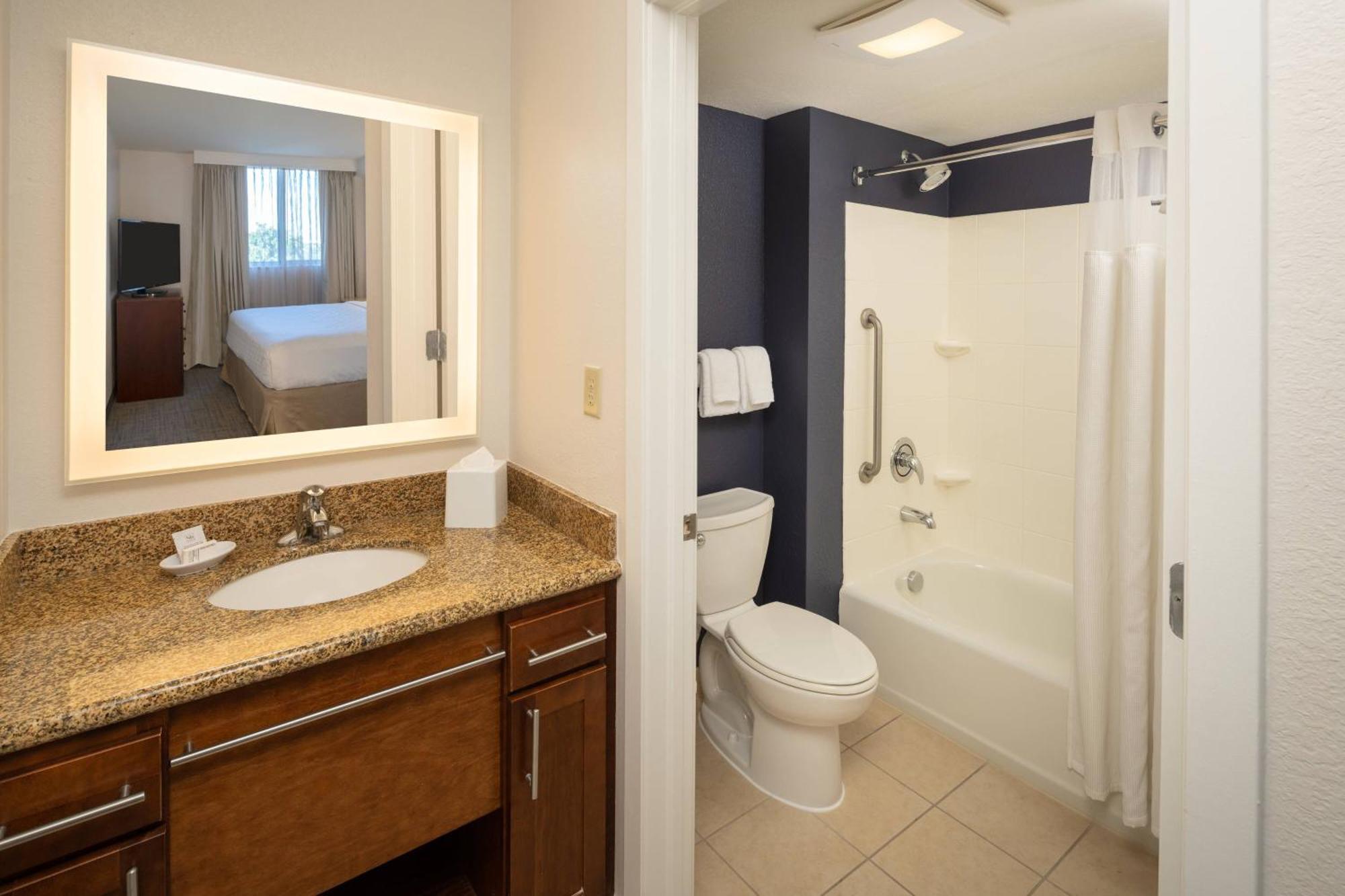 Residence Inn By Marriott Miami Airport Ngoại thất bức ảnh